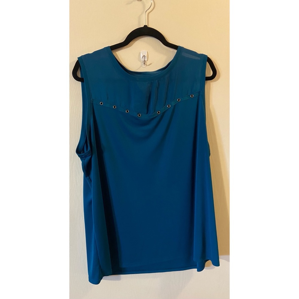 Women’s Worthington Sleeveless Top